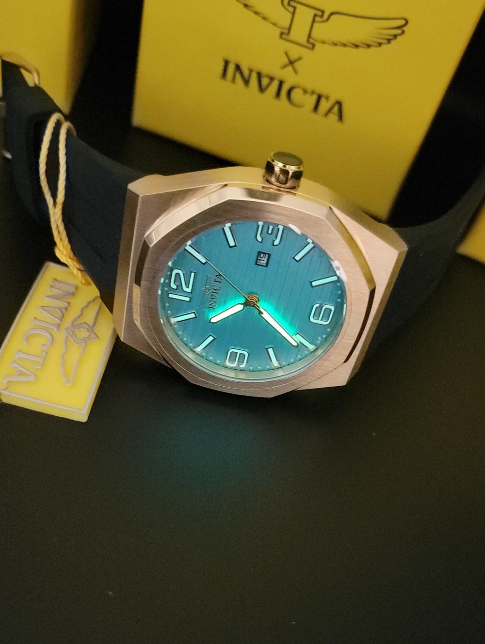 NWT ⌚️ Invicta Huracan Men's Watch - 48mm, Turquoise Black Silicone Strap 69828